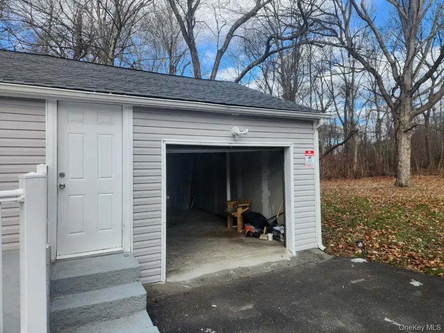 107 Oak Ridge Road, Hopewell Junction, NY 12533 - Image #2