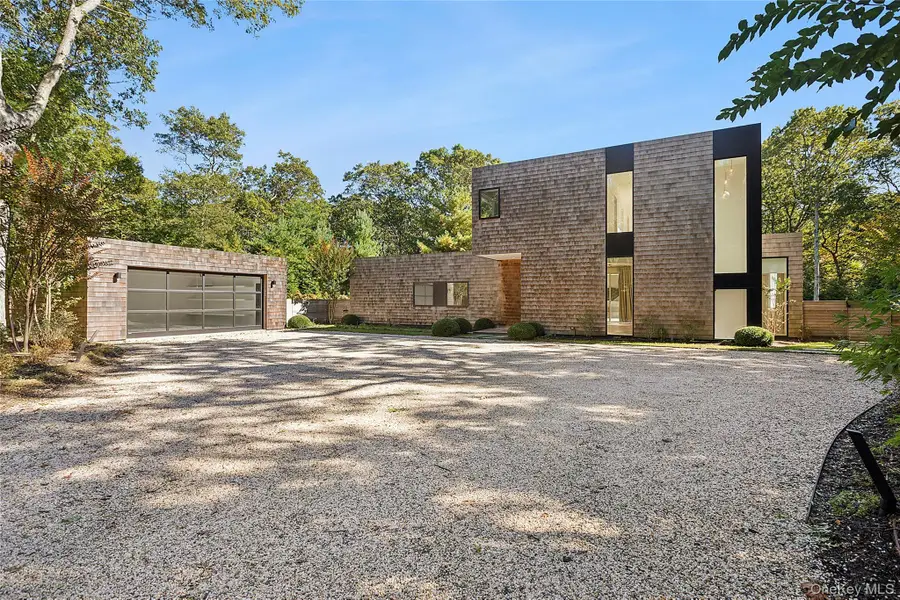26 Alewive Brook Road, East Hampton, NY 11937 - Image #2