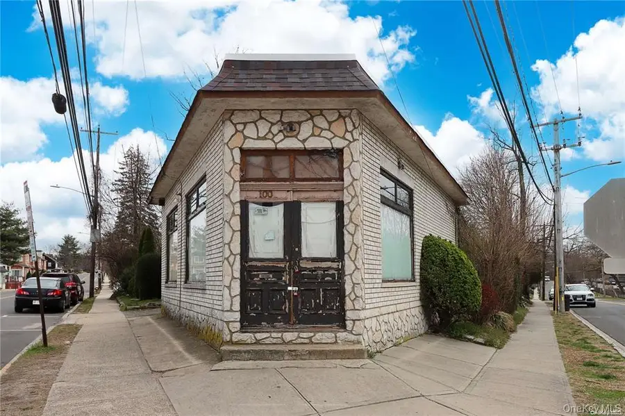 100 Steamboat Road, Great Neck, NY 11024 - Image #3