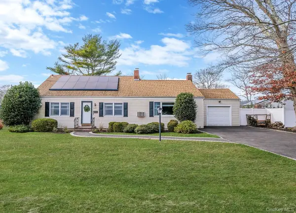 114 Monroe Avenue, Patchogue, NY 11772