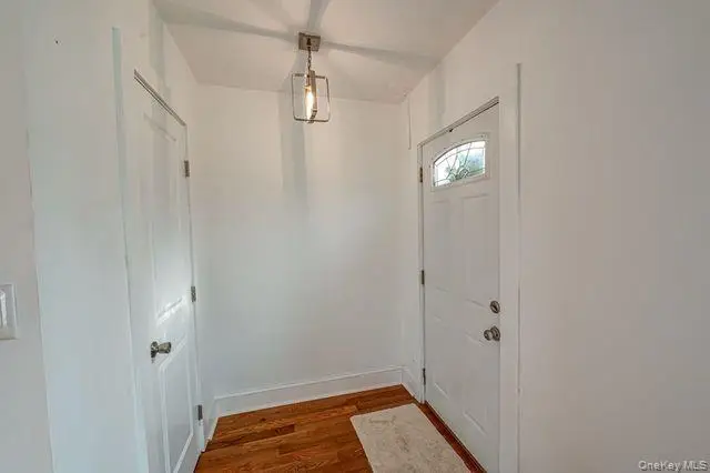 243 Locust Avenue, Babylon, NY 11702 - Image #3