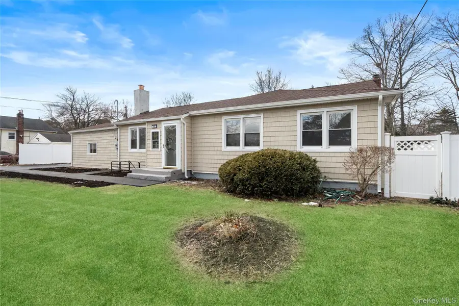 10 S 30th Street, Wyandanch, NY 11798 - Image #2