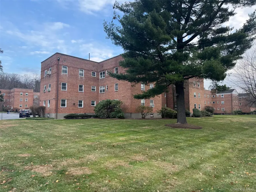 320 S Broadway #N9, Tarrytown, NY 10591 - Image #2