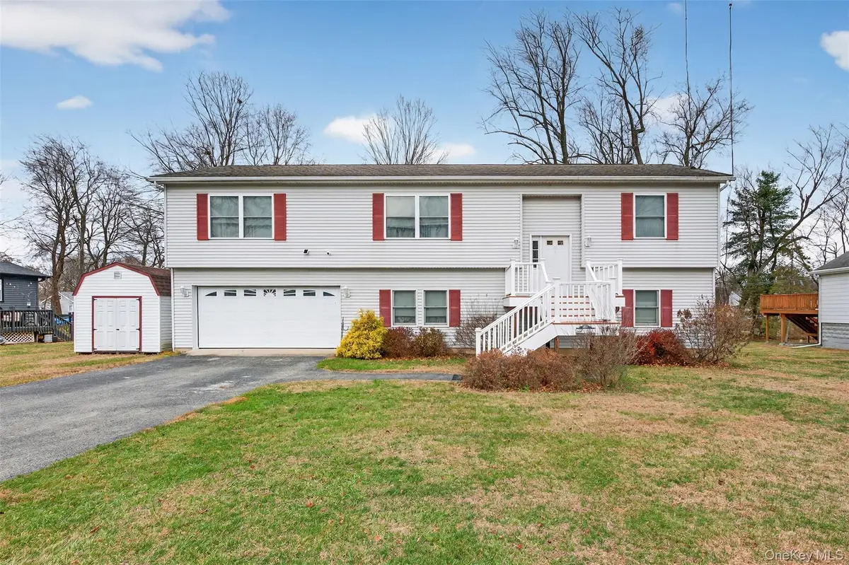 15 Wright Avenue, Hyde Park, NY 12538 - Image #1