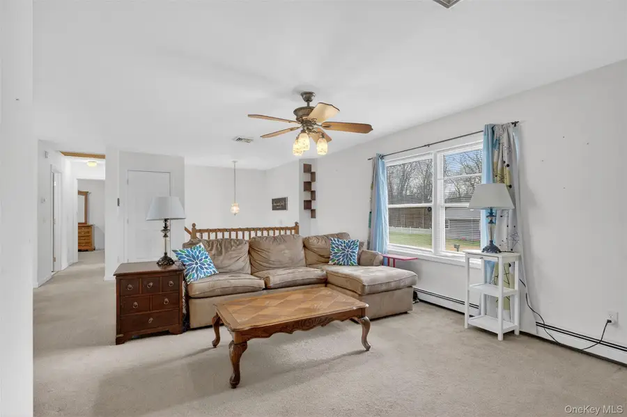 15 Wright Avenue, Hyde Park, NY 12538 - Image #2