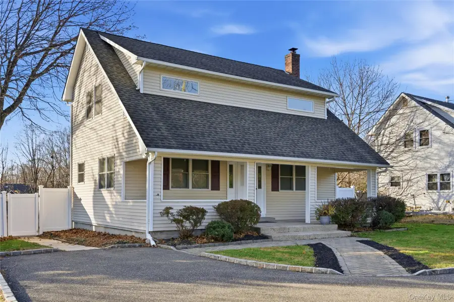 125 Broadway, Greenlawn, NY 11740 - Image #3