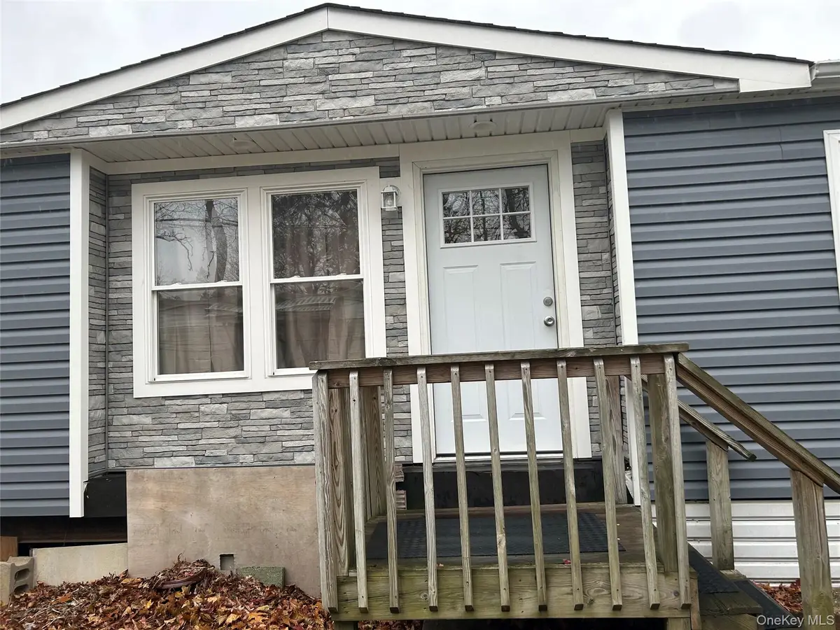 309-15 Fanning Boulevard, Riverhead, NY 11901 - Image #1