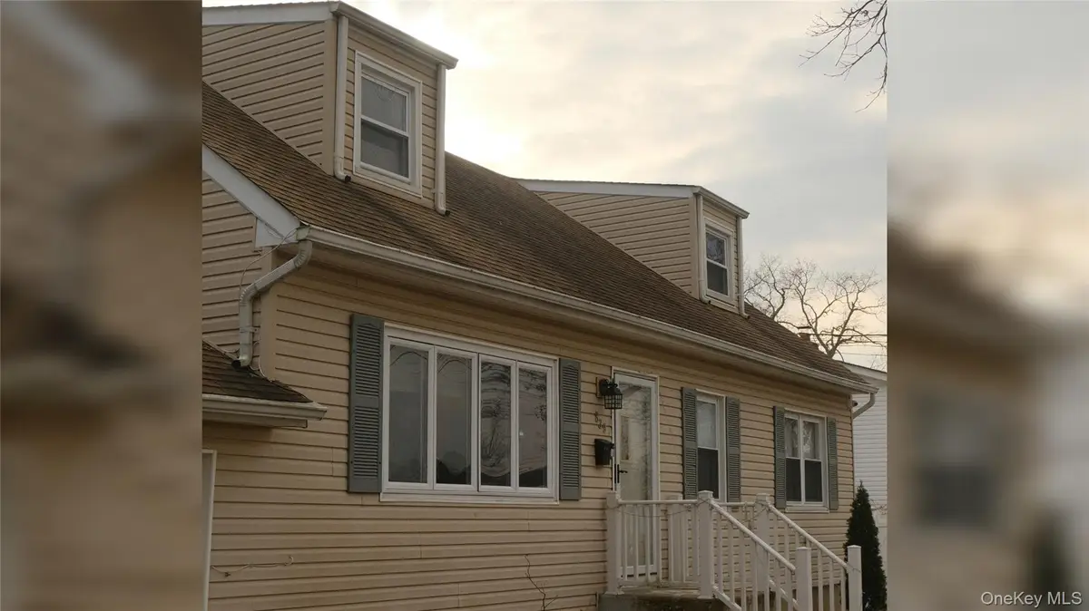 839 7th Street, West Babylon, NY 11704 - #1