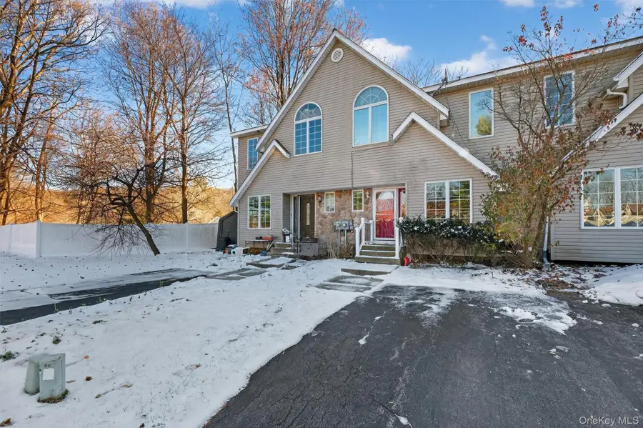 90 Roundtree Court, Beacon, NY 12508 - Image #3