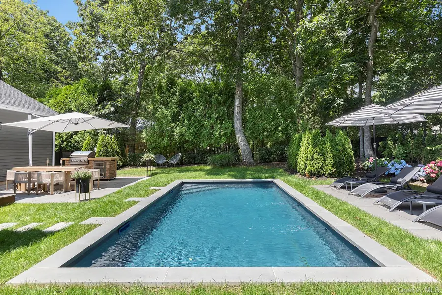 66 Knoll Road, Southampton, NY 11968 - Image #3