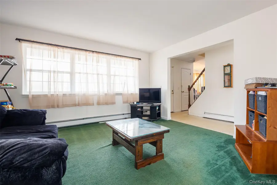 24 Lonscreek Place, Mastic Beach, NY 11951 - Image #3