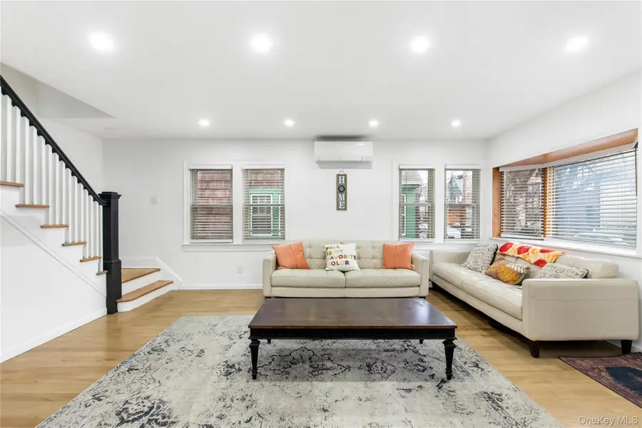 65 Floyd Street, Staten Island, NY 10310 - #3