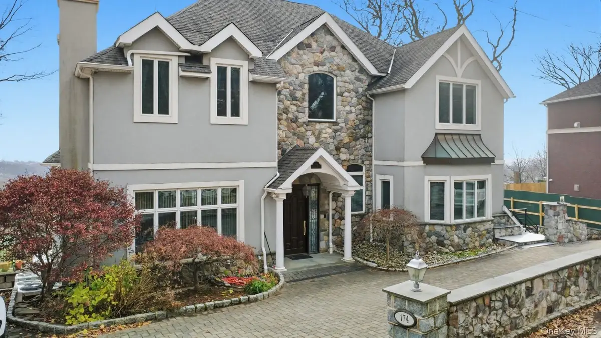 174 Douglas, Staten Island, NY 10304 - Image #1