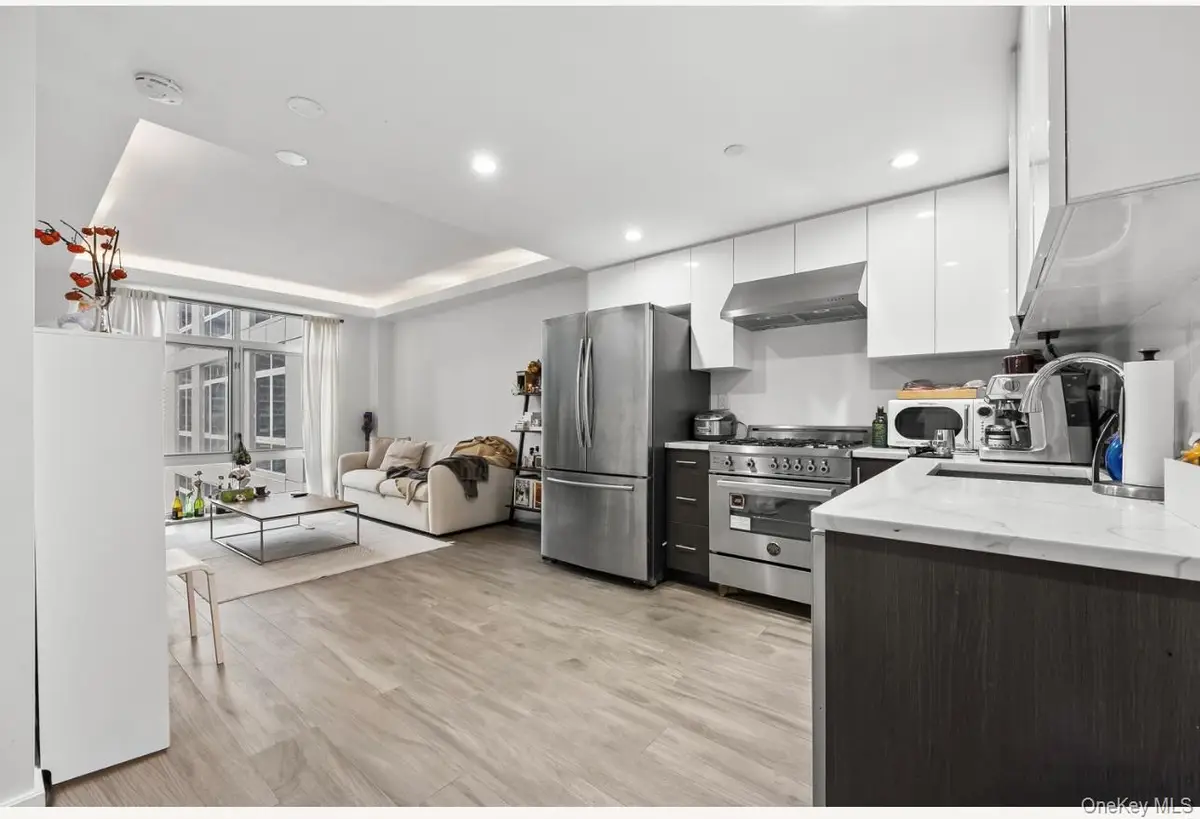 97-45 63 Drive Unit #6a, Rego Park, NY 11374 - Image #1