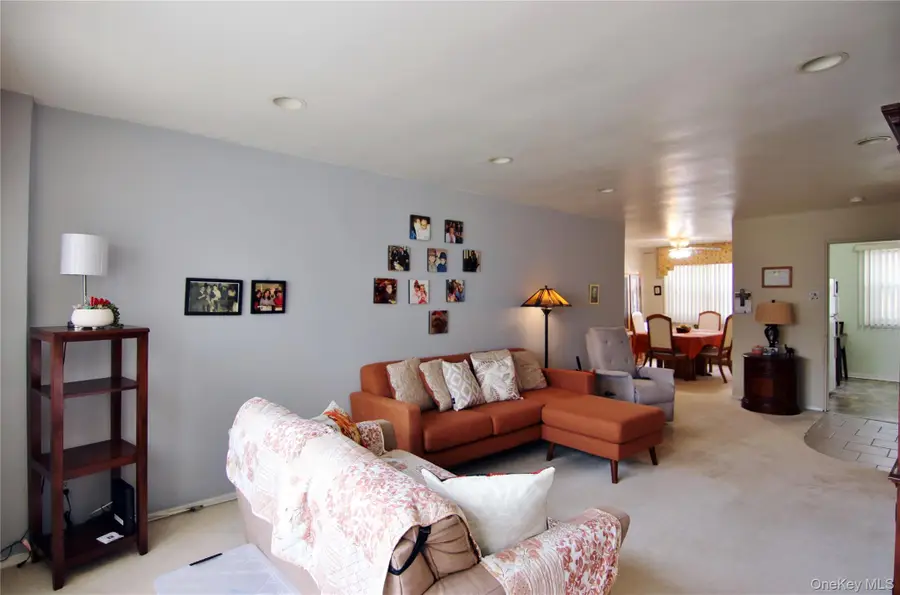 39 Avon Circle #A, Rye Brook, NY 10573 - Image #3