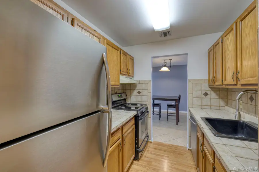 276 Temple Hill Road #2513, New Windsor, NY 12553 - Image #2