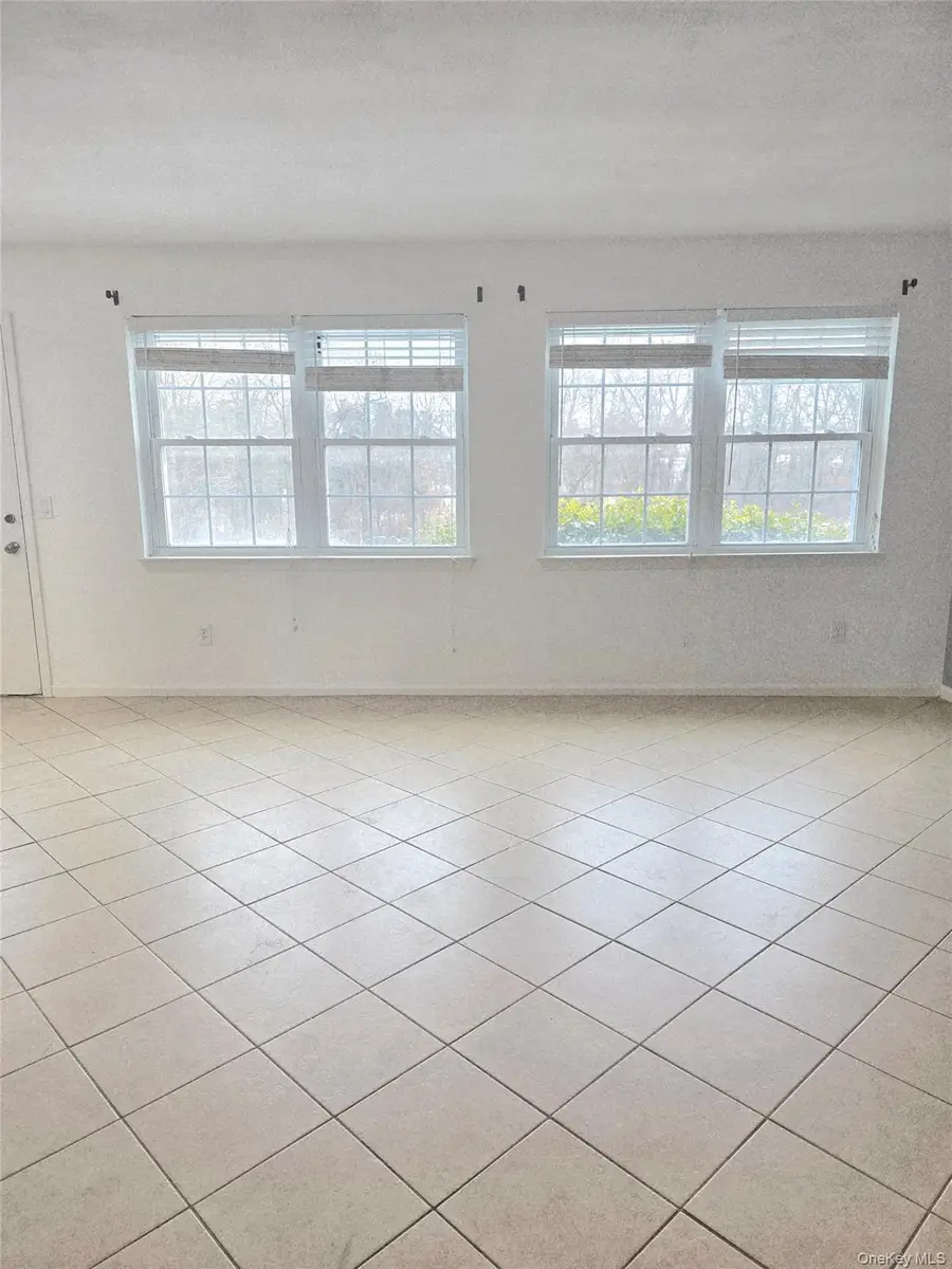 276 Temple Hill Road #2513, New Windsor, NY 12553 - Image #3