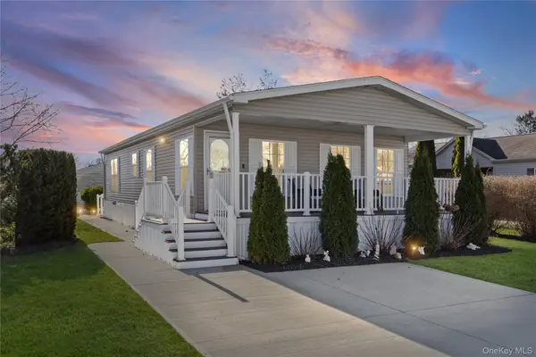 1661 Old Country Road #351B, Riverhead, NY 11901