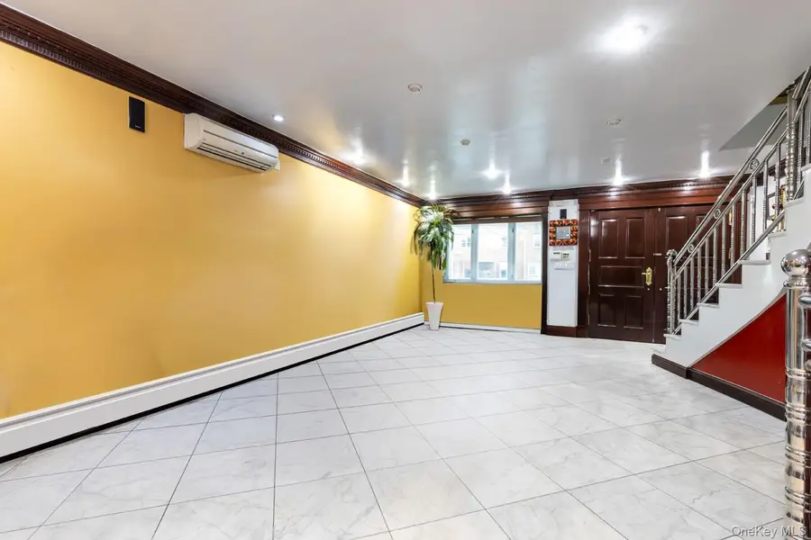 2044 26th Street, Astoria, NY 11105 - Image #2