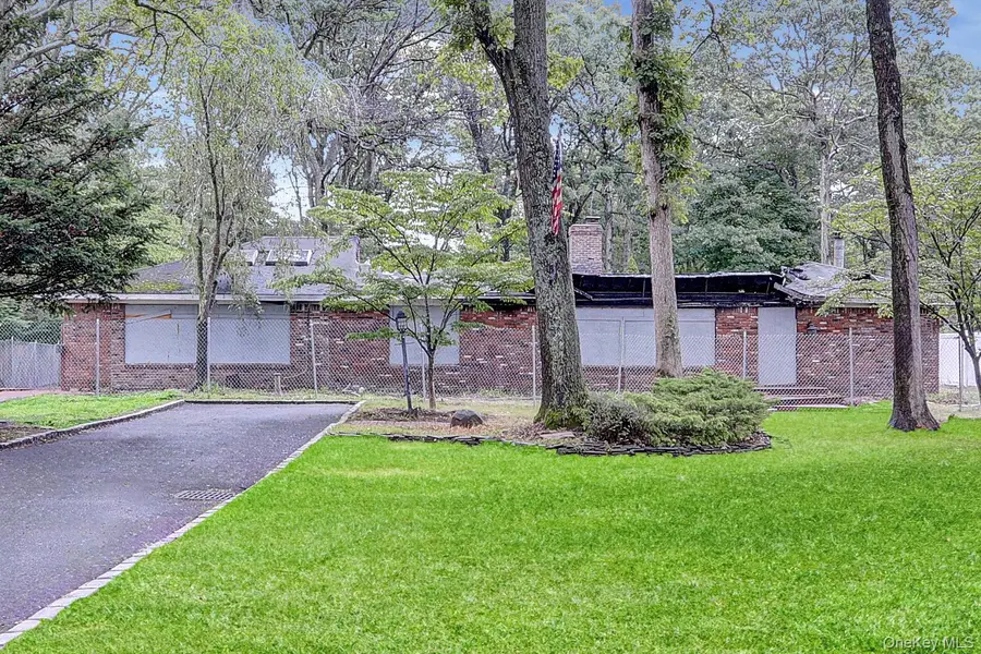 53 Chestnut Street, Mount Sinai, NY 11766 - Image #3