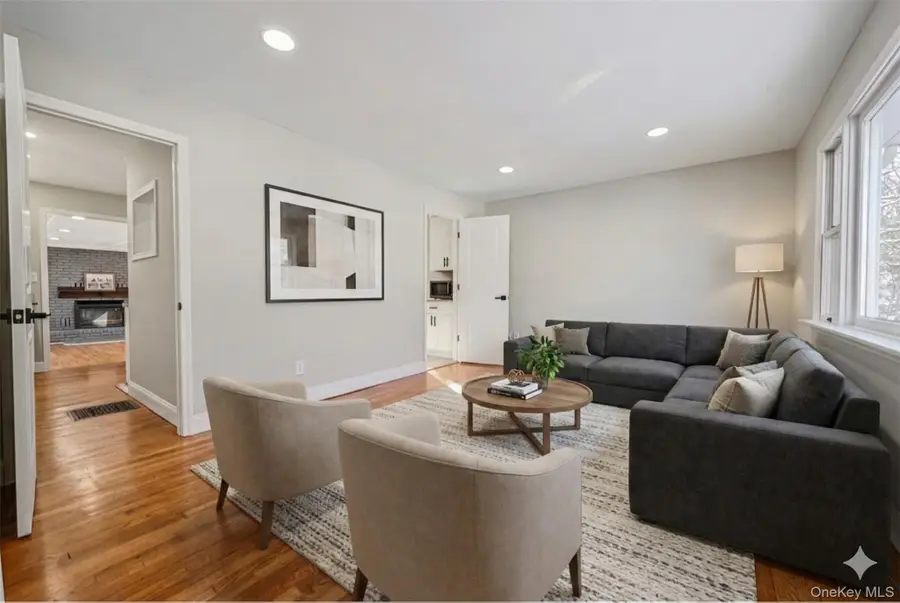 41 Upland Drive, East Northport, NY 11731 - Image #3