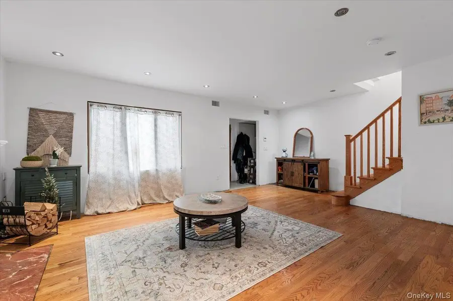 82-06 166 Street, Jamaica, NY 11432 - Image #3