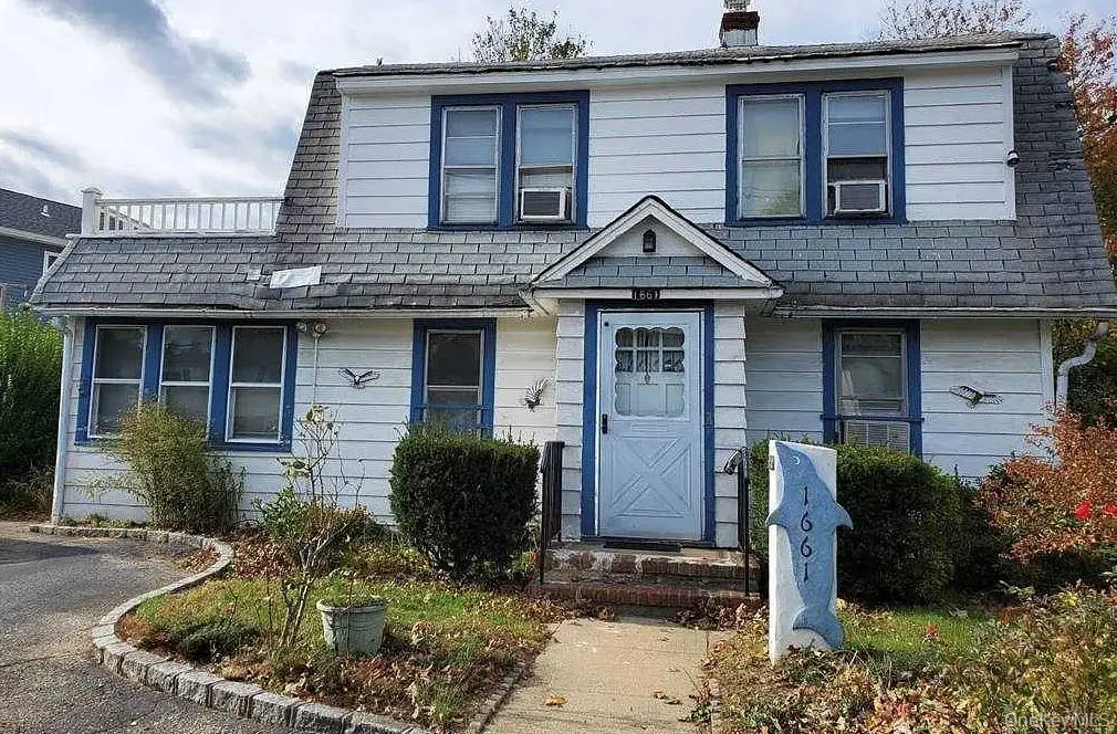 1661 Prospect Avenue, East Meadow, NY 11554 - Image #1