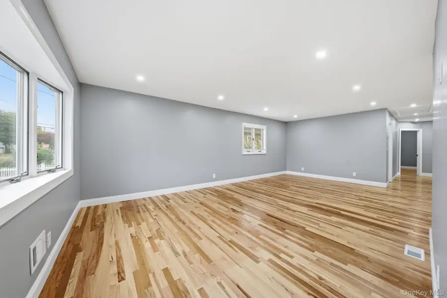 2489 Beltagh Avenue, North Bellmore, NY 11710 - Image #3