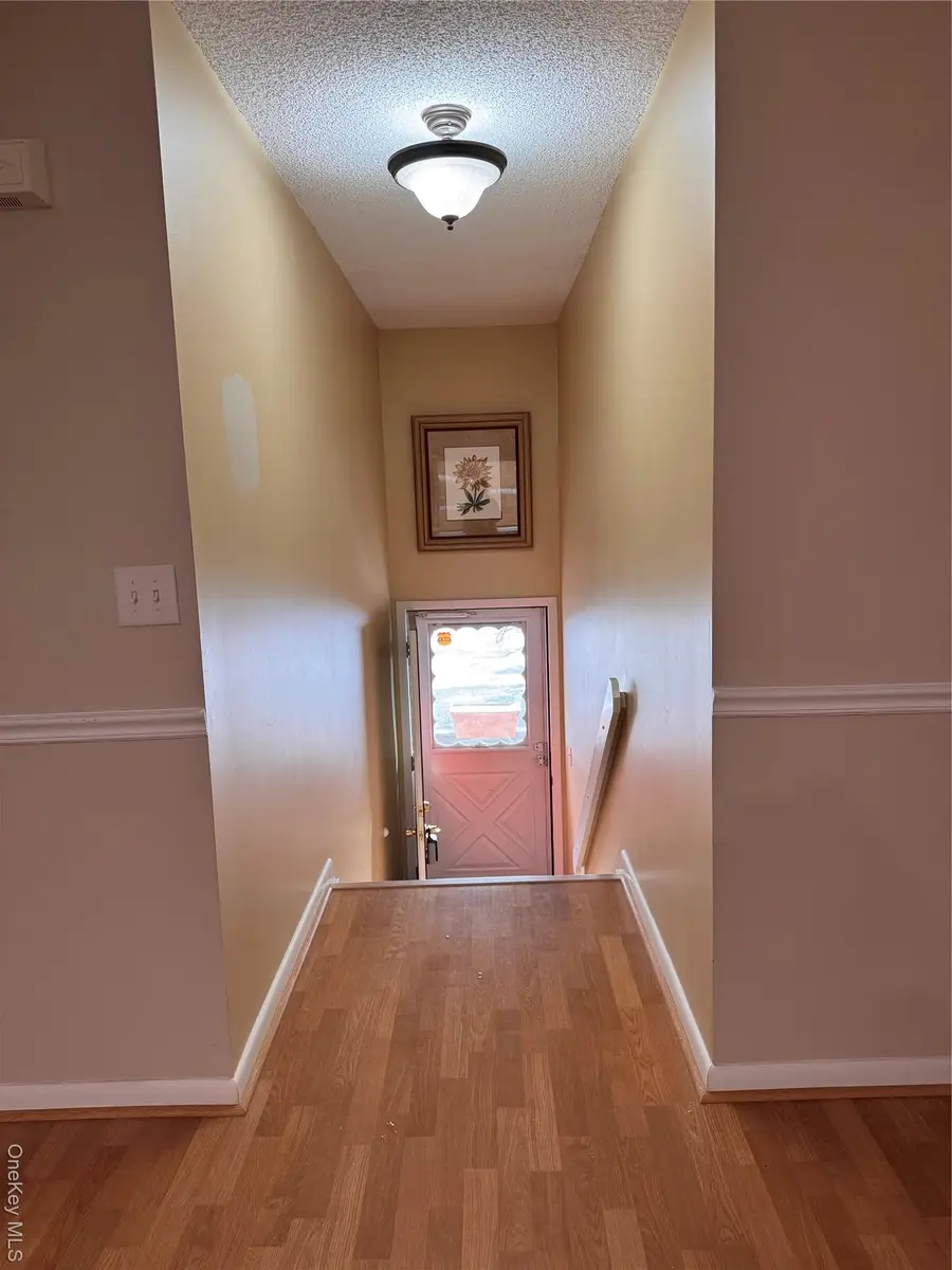 71 Eagle Ridge Way, Nanuet, NY 10954 - Image #3