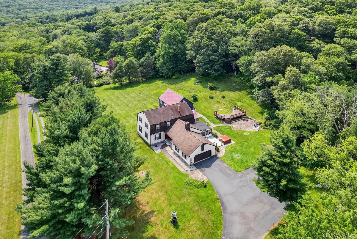 4 Debbie Court, Chester, NY 10918 - Image #1