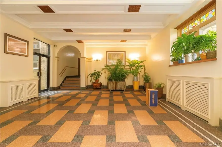 868 E 7th Street #3C, Brooklyn, NY 11230 - Image #2