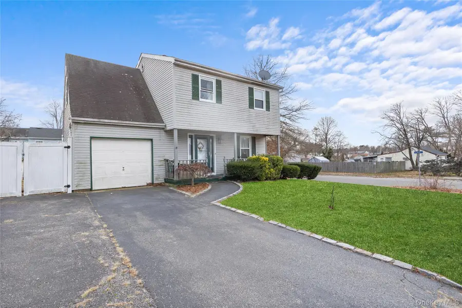 37 Okane Street, Central Islip, NY 11722 - Image #2