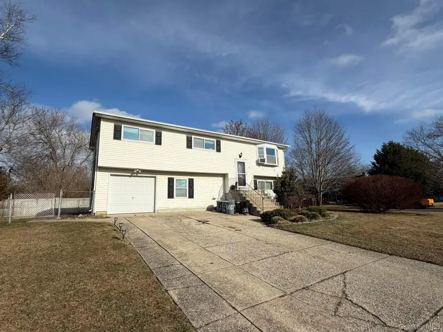 5 Denise Drive, East Patchogue, NY 11772 - Image #2