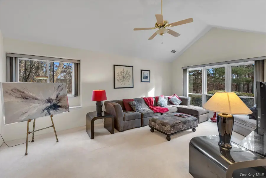 101 Dari Drive, Holbrook, NY 11741 - Image #3