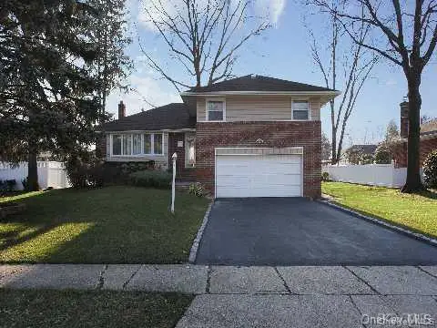 518 Benine Road, Westbury, NY 11590 - Image #1