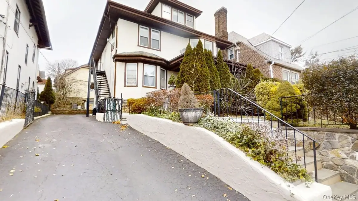 248 Westchester Avenue, Fleetwood, NY 10552 - Image #1