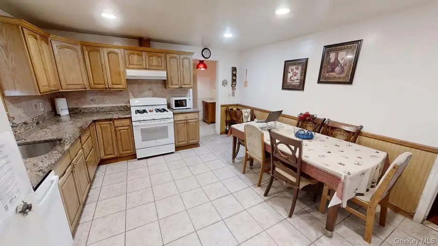 248 Westchester Avenue, Fleetwood, NY 10552 - Image #3