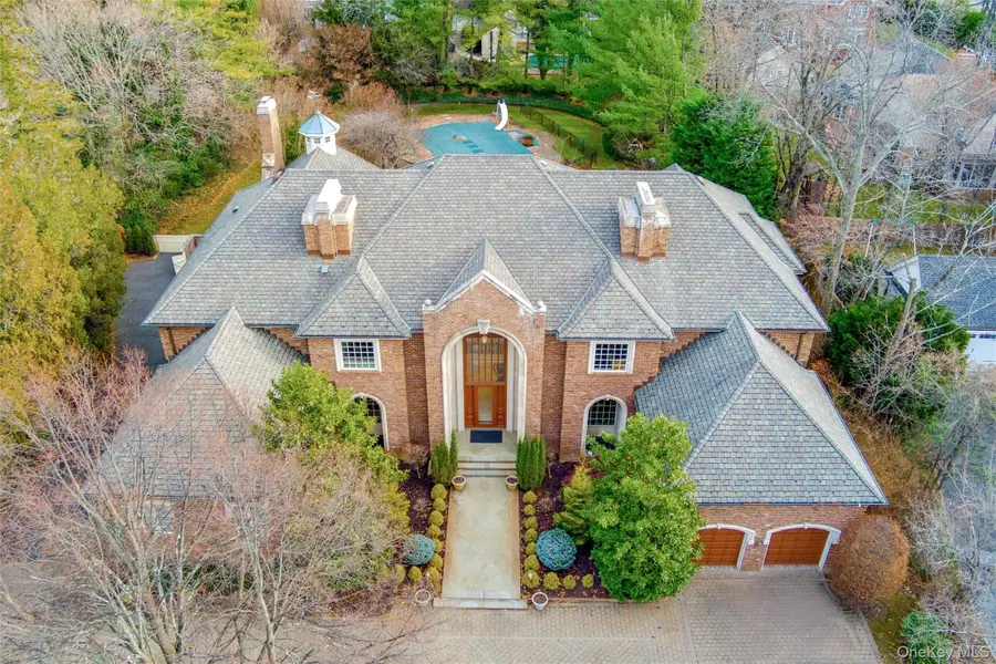 22 Willow Road, Woodsburgh, NY 11598 - Image #2