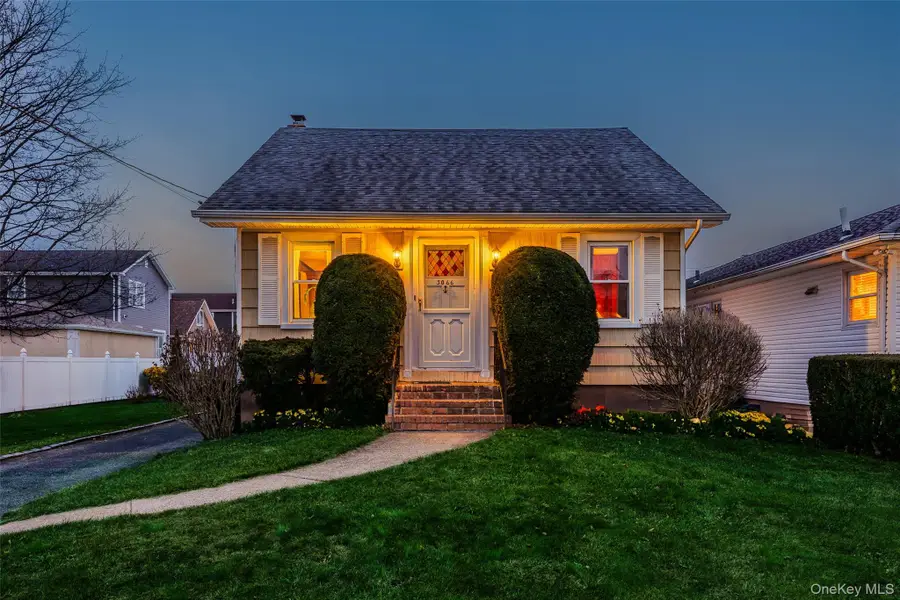 3066 Western Boulevard, Baldwin, NY 11510 - Image #3