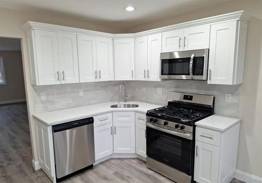 815 Franklin Avenue #4, Franklin Square, NY 11010 - Image #3