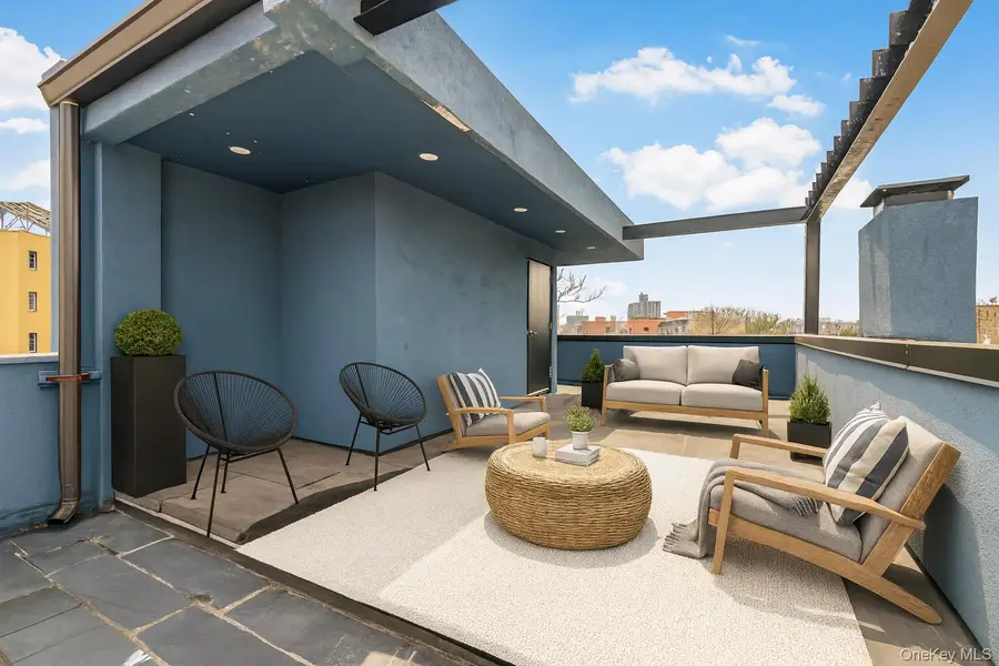 3067 Williamsbridge Road, Bronx, NY 10467 - #2