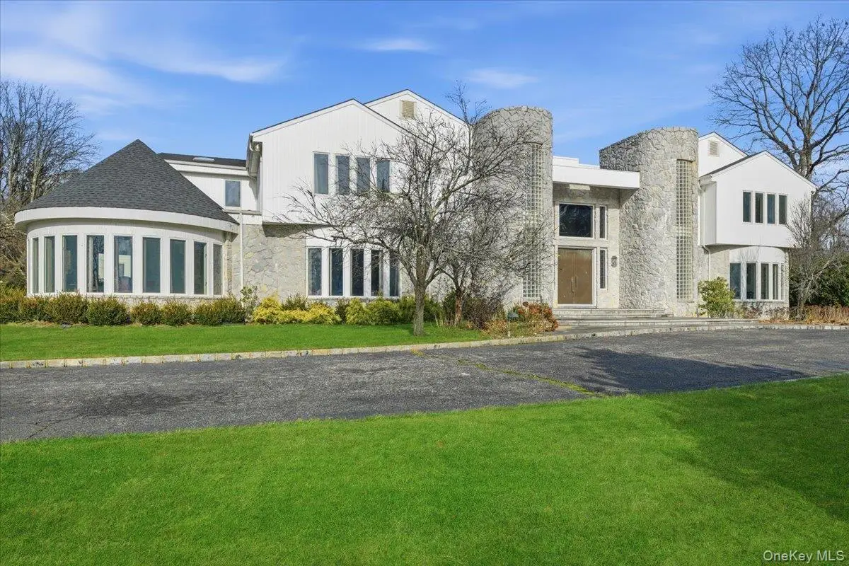 1 Private Lane, Old Brookville, NY 11545 - Image #1