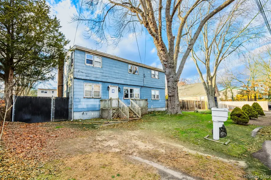 6 Sportsman Court, Shirley, NY 11967 - Image #3