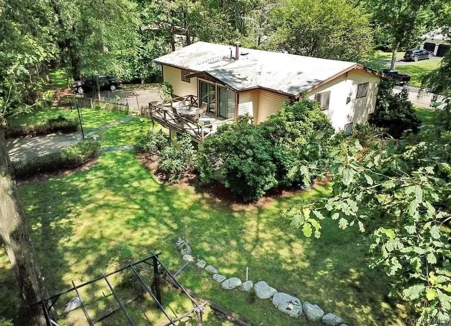 115 Smith Hill Road, Suffern, NY 10901 - Image #2