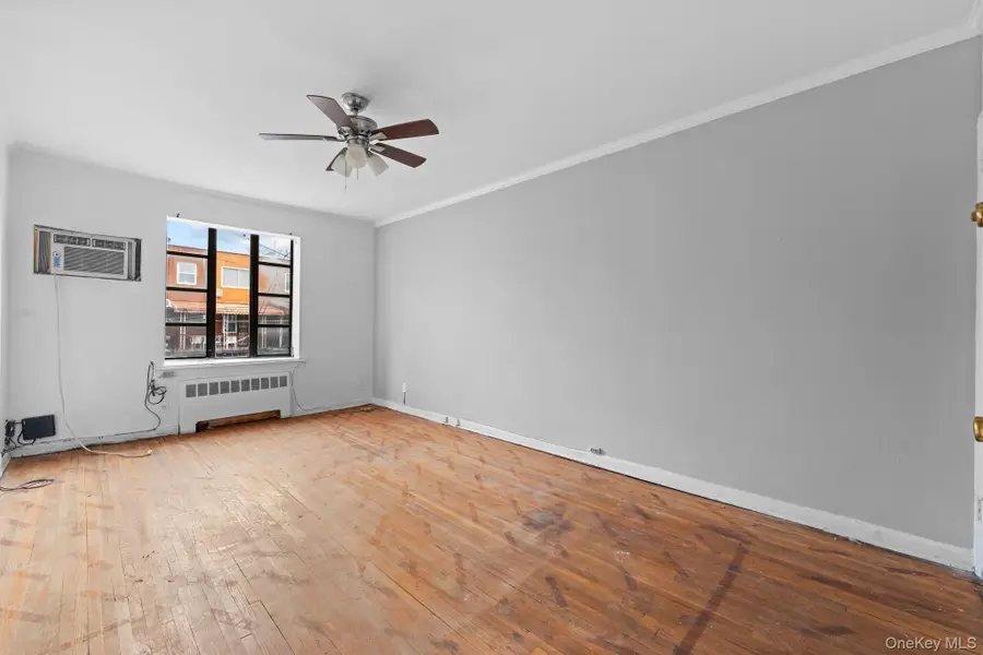997 E 52nd Street, Brooklyn, NY 11234 - Image #2