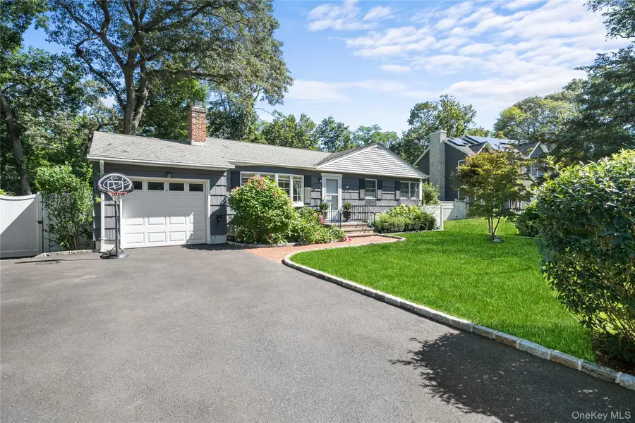 5 Magnolia Lane, Miller Place, NY 11764 - #2