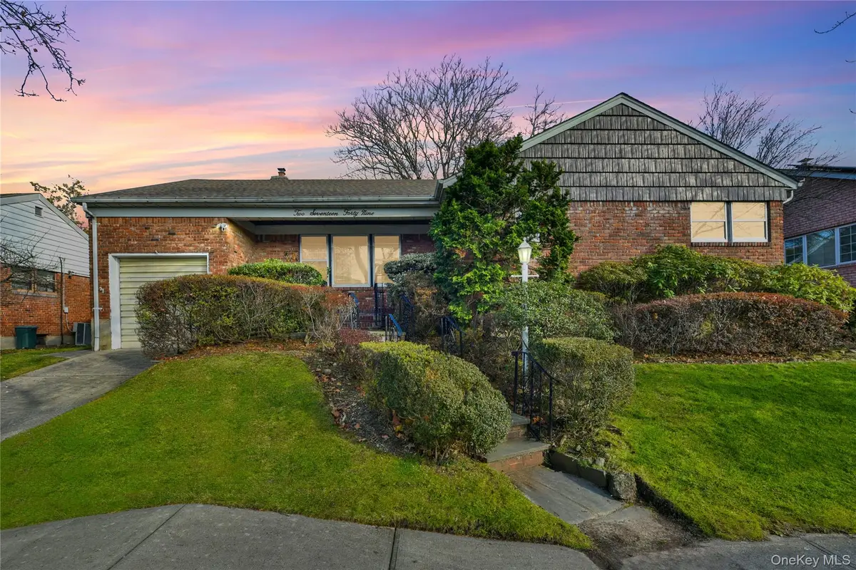 217-49 Stewart Road, Oakland Gardens, NY 11364 - Image #1