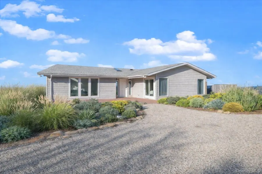 112 Soundview Drive, Montauk, NY 11954 - Image #3