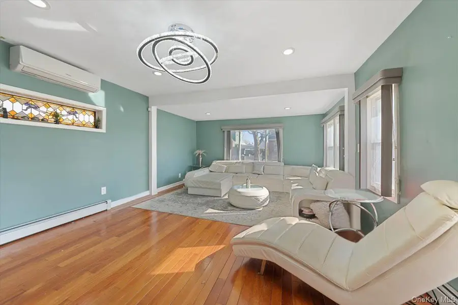 120-44 192nd Street, Saint Albans, NY 11412 - Image #3