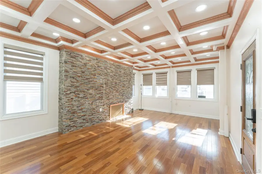 78-29 90th Avenue, Woodhaven, NY 11421 - Image #3